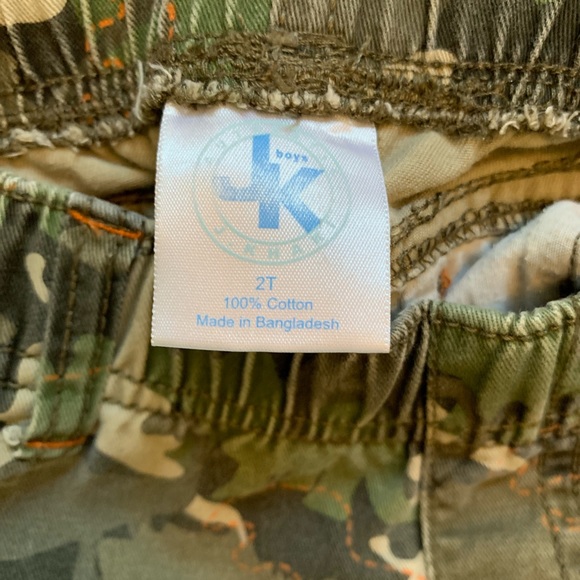 2T J. Khaki Dinosaur Camo Cargo Pants - Picture 4 of 4
